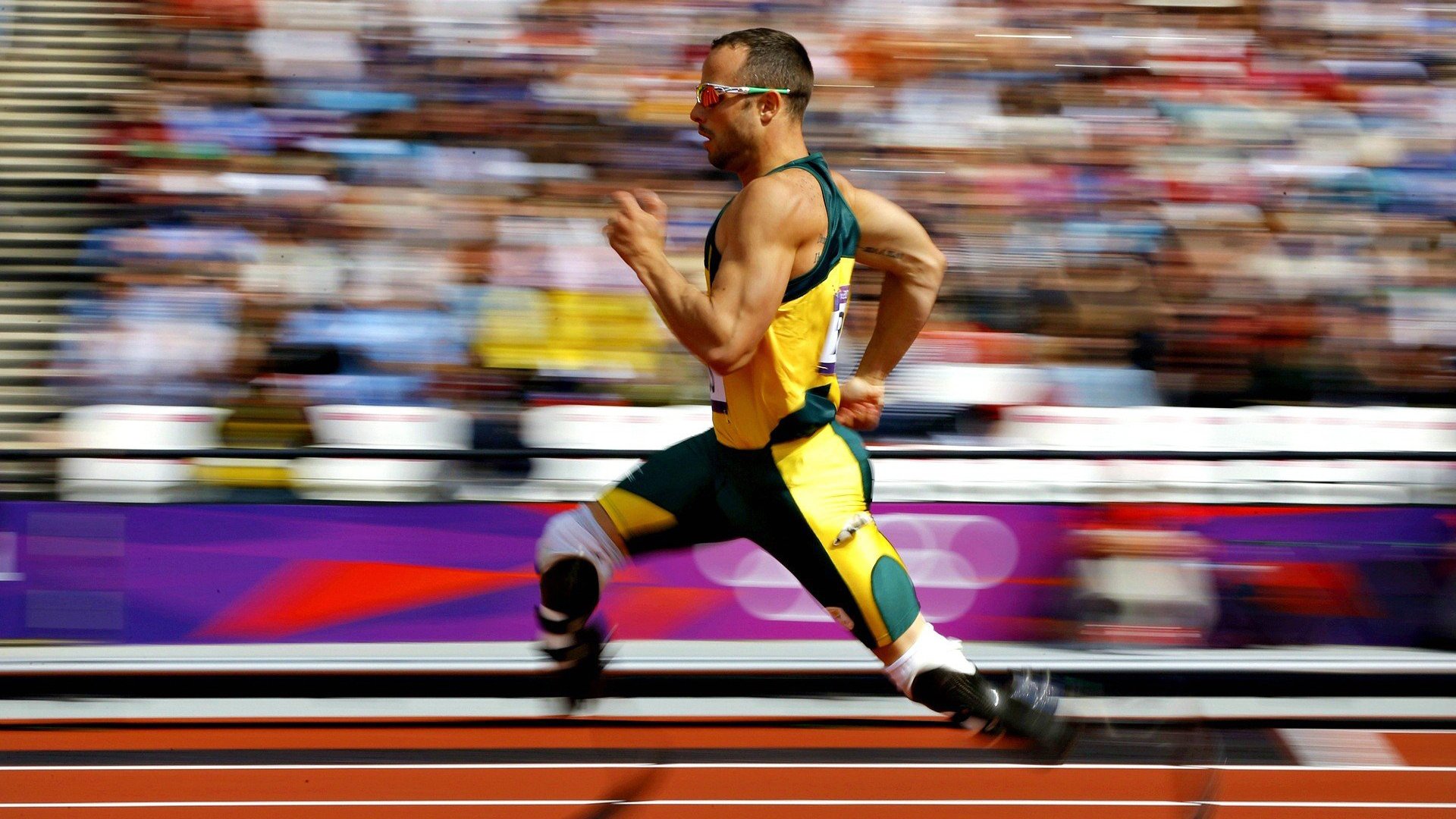 塞内加尔球员戴毛线帽上场，网友笑称“最保暖前锋”